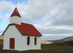 Eiríksstaðakirkja-500x364